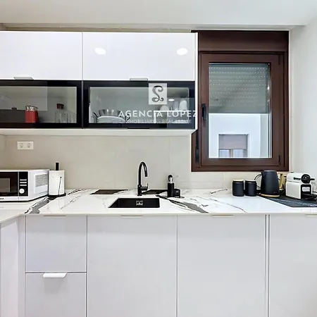 Alo Lazaga Flow - Luz Y Confort Apartamento Estepona